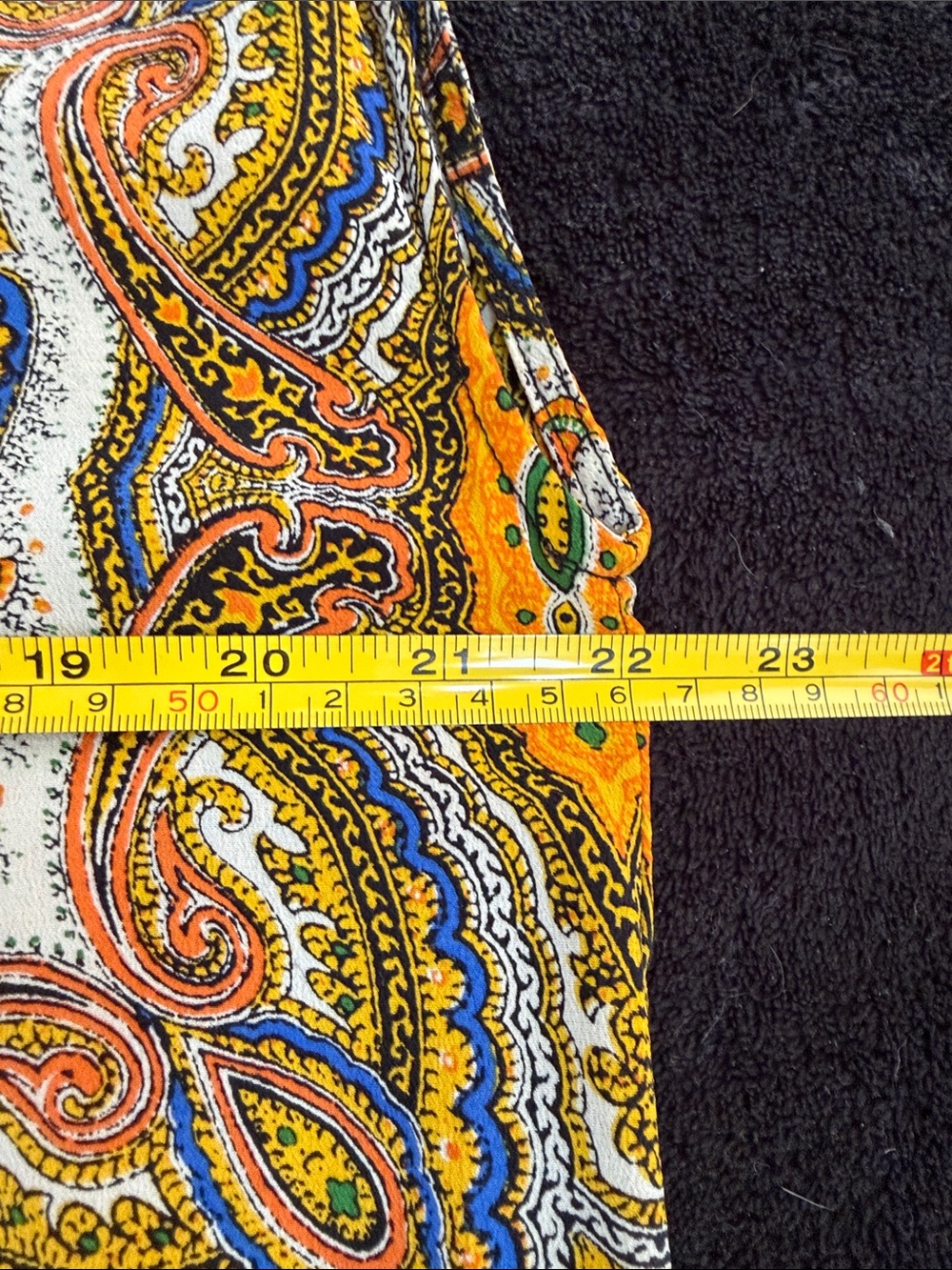 Sleeveless Paisley Print Women’s Silk Midi Dress in Mustard and Black size S - Picture 6 of 7